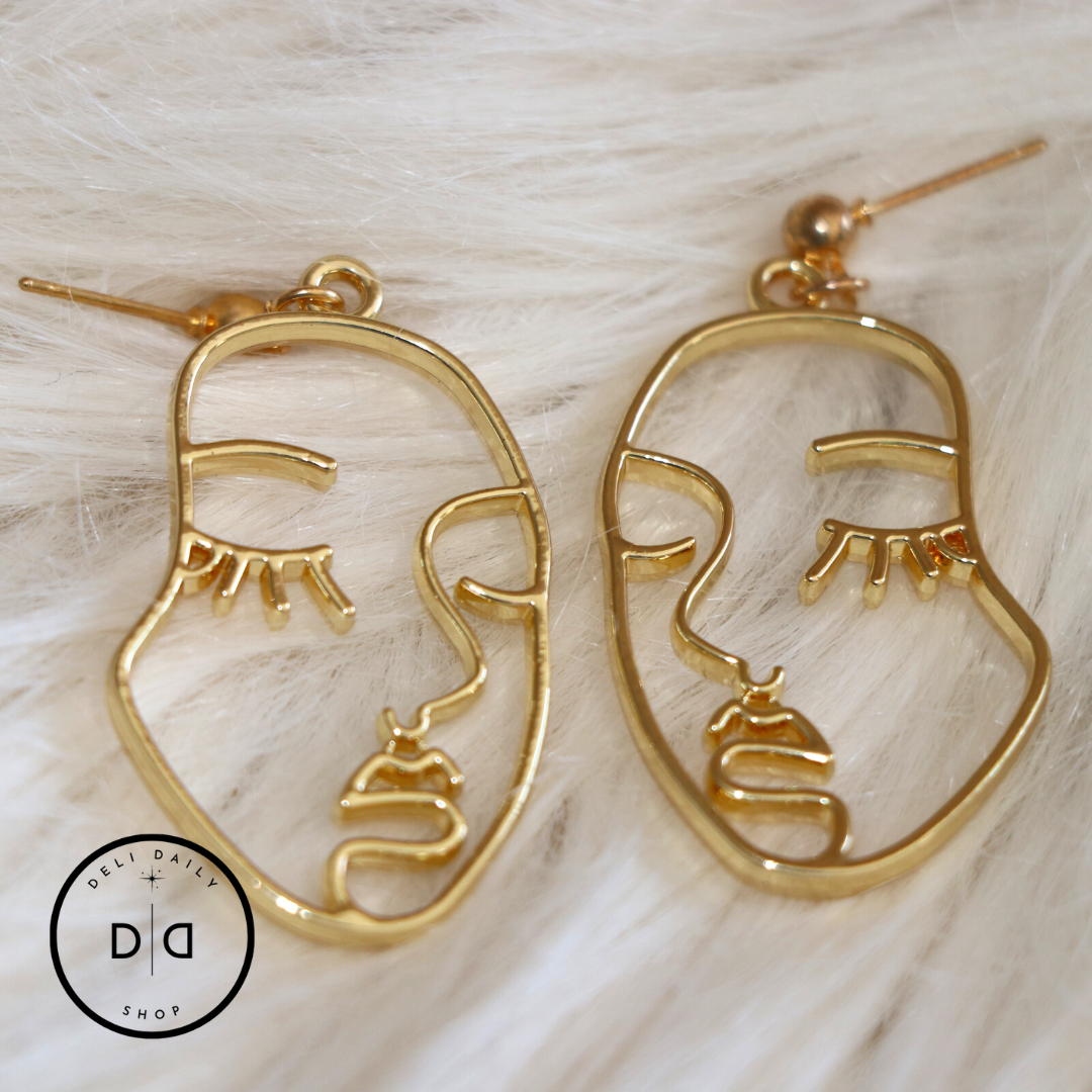 Golden Expression Earrings